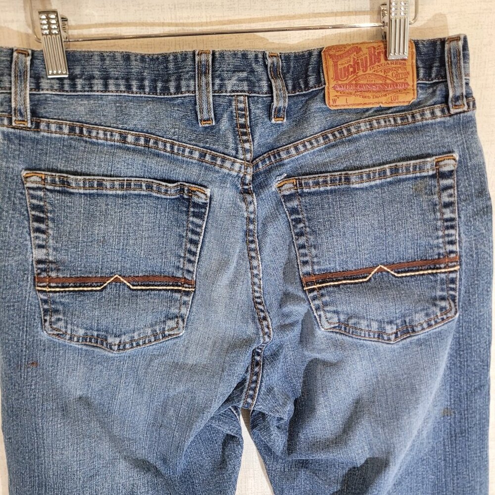 READ Lucky Brand Jeans Mens 30 30x29 Classic Fit Short Inseam Denim Distressed - Picture 4 of 14